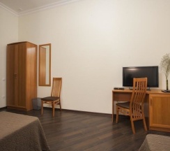 Стандартный номер с 2 односпальными кроватями в Фроотель