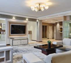 Апартаменты VIP с 1 спальней 130 кв. м. в Интурист