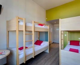 Четырёхместный номер Standard в MEININGER Hotel Berlin Mitte