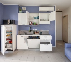 Номер Standard Пентхаус c 1 комнатой с балконом и с частичным видом на море в Residence Sunrise Cesenatico
