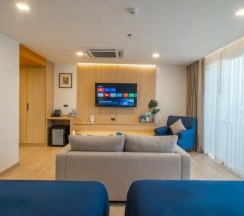 Двухместный номер Premier с видом на море двуспальная кровать в Sunbeam Hotel Pattaya