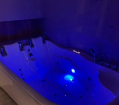 1-комнатные апартаменты студия в В Гости!