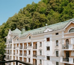 Стандартный номер с балконом в Tulip Inn 3*