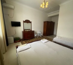 Семейный Стандарт трёхместный в Парма