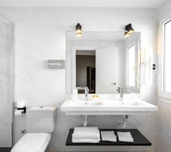 Двухместный номер двуспальная кровать в Hotel Cortezo