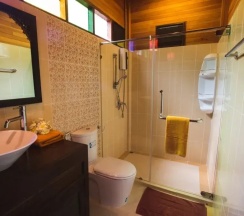 Двухместный House Thai Teak Wood 2 отдельные кровати в Natural Park Resort