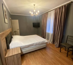 Двухместный номер Standard с видом на город двуспальная кровать в CenTower