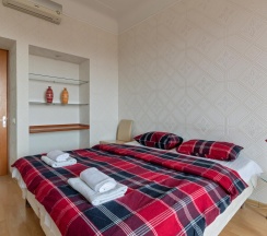 2-комнатные апартаменты улучшенные в Sutki Rent (Сутки Рент) с видом на Петропавловку