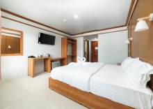 Двухместный номер Deluxe двуспальная кровать в GP House Phuket Patong Beach