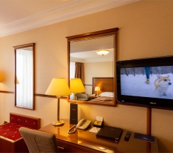 Бизнес Стандарт в Золотое кольцо