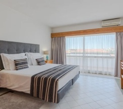 Апартаменты с балконом в Luna Hotel Da Oura