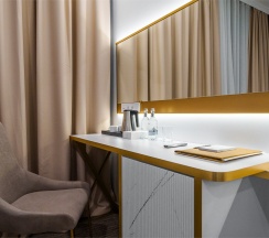 СТАНДАРТ ПЛЮС С ВИДОМ НА ГОРОД ВЫСОКИЙ ЭТАЖ в Grand Yan Hotel