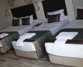 Четырёхместный номер Standard в Hotel Xoria Deluxe