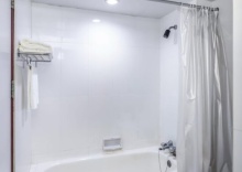 Двухместный номер Executive с балконом 2 отдельные кровати в V.L. HatYai Hotel