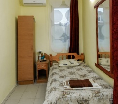 Стандартный 3х местный номер 2 этаж в Green oasis Vavilon