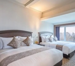 Четырёхместный люкс семейный в Baiyoke Sky Hotel