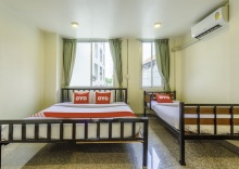 Одноместный номер Standard односпальная кровать в OYO 928 Leaf Hostel