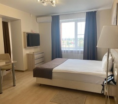 Номер улучшенный комфорт с 1 двуспальной кроватью в Ленинградский