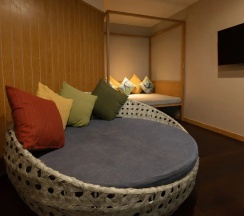 Двухместный полулюкс двуспальная кровать в Andaman Cannacia Resort & Spa