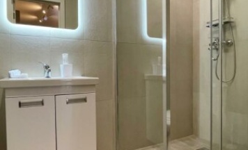 Семейный в Синур