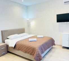 Студия 30 Е в San-Marino