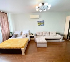 Апартаменты студия в Sunny days apartment