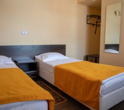 Стандарт двухместный в Yellow hotel