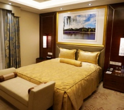 Люкс в SoLuxe Hotel Almaty