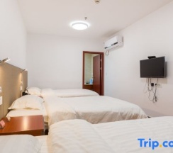 Трёхместный семейный номер Deluxe в Holiday Inn Shanghai Dianhu (Zhujiajiao Scenic Area Ancient Town)