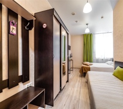 Бюджет 15м2 . Туалетная комната общая на 3 номера. в Dream House