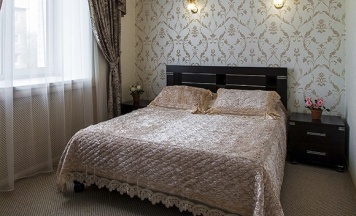 Комфорт двухкомнатный с с джакузи в Арт