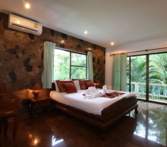 Номер Standard с балконом в Ya Nui Resort