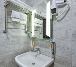 Двухместный номер Superior с балконом и с красивым видом из окна двуспальная кровать в Grand shale