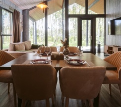 Дом с камином и сауной (до 8 гостей) КРАТОС в Berloga Country Resort