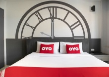 Двухместный номер Premium двуспальная кровать в OYO 501 At Night Hostel