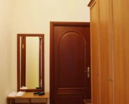 Одноместный номер Comfort с красивым видом из окна в Старая гостиница Лавры