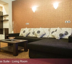Трёхместные апартаменты Deluxe в Inter Business Bucharest Hotel