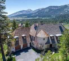 Коттедж с 4 комнатами в Juniper Ridge 16 5000 sq ft, Grand Chateau at Eagle, Expansive Mountain Views by RedAwning