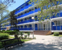 Стандарт одноместный с балконом корпус №2 в Амакс Курорт Орбита