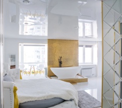 Апартаменты с балконом и с красивым видом из окна в BedAndRest