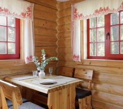 Сосновый бор 2+2 с двуспальной кроватью в Ладога озеро