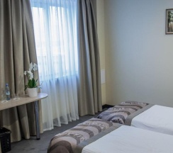 Номер стандарт с 2 односпальными кроватями в Alex Aqua Hotel
