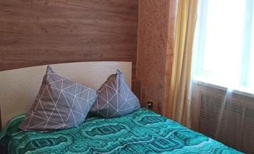 Номер стандарт улучшенный с 1 двуспальной кроватью в Визит