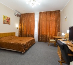 Трехместный повышенного комфорта (улучшенный) в Аллес