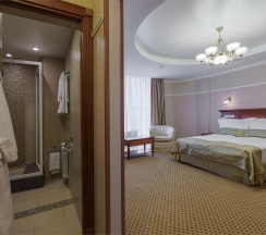 JUNIOR SUITE в Дегас
