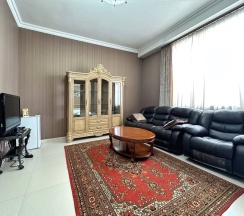 Люкс (семейный) 2 комнаты в Парма