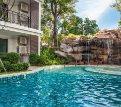 Люкс c 1 комнатой с видом на бассейн в The Title KR Beach Condotel Rawai Phuket