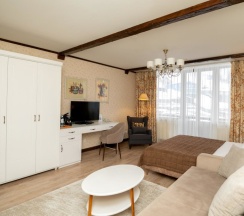 Люкс с красивым видом из окна в Губернский