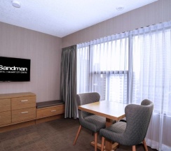 Двухместный номер Standard двуспальная кровать в Sandman Signature Calgary Downtown Hotel