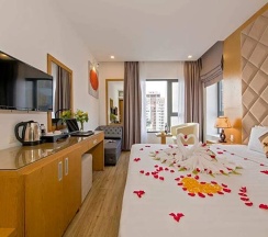 Двухместный номер Deluxe с видом на город двуспальная кровать в Helios Boutique Hotel & Spa